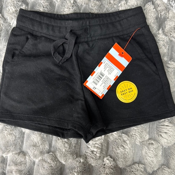 Cat & Jack Gray and Black Athletic Shorts Size 2T, NWT - Picture 6 of 7